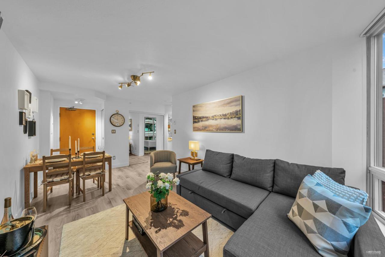 1-Br Condo In Downtown Coal Harbour With Parking And City Views Vancouver Bagian luar foto